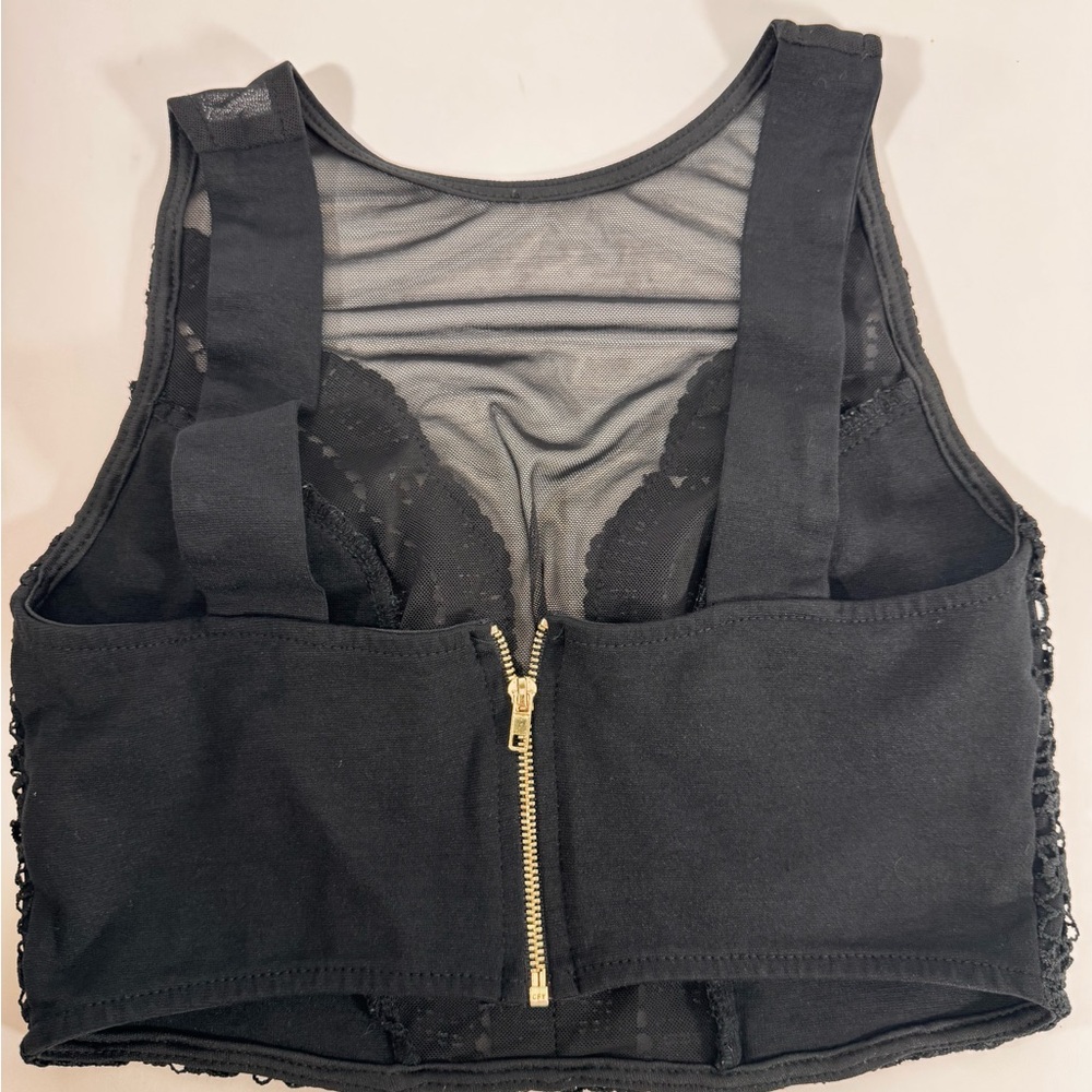 Windsor Small Black Knit Wit Crochet Crop Top - Picture 4 of 9